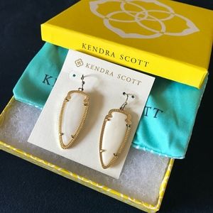 Kendra Scott Skylar Arrowhead Earrings w/ Box+Bag